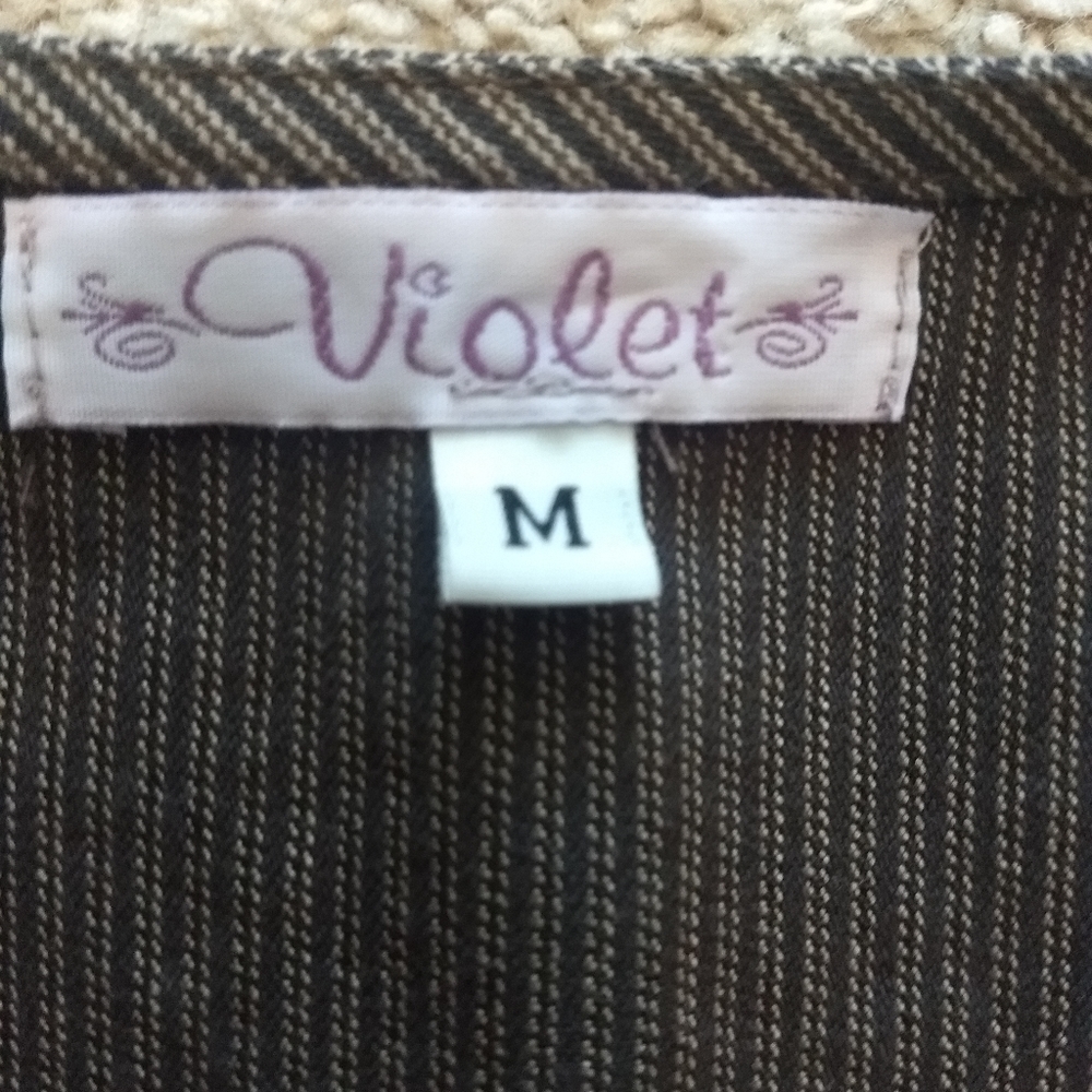 Vest - Picture 3 of 5